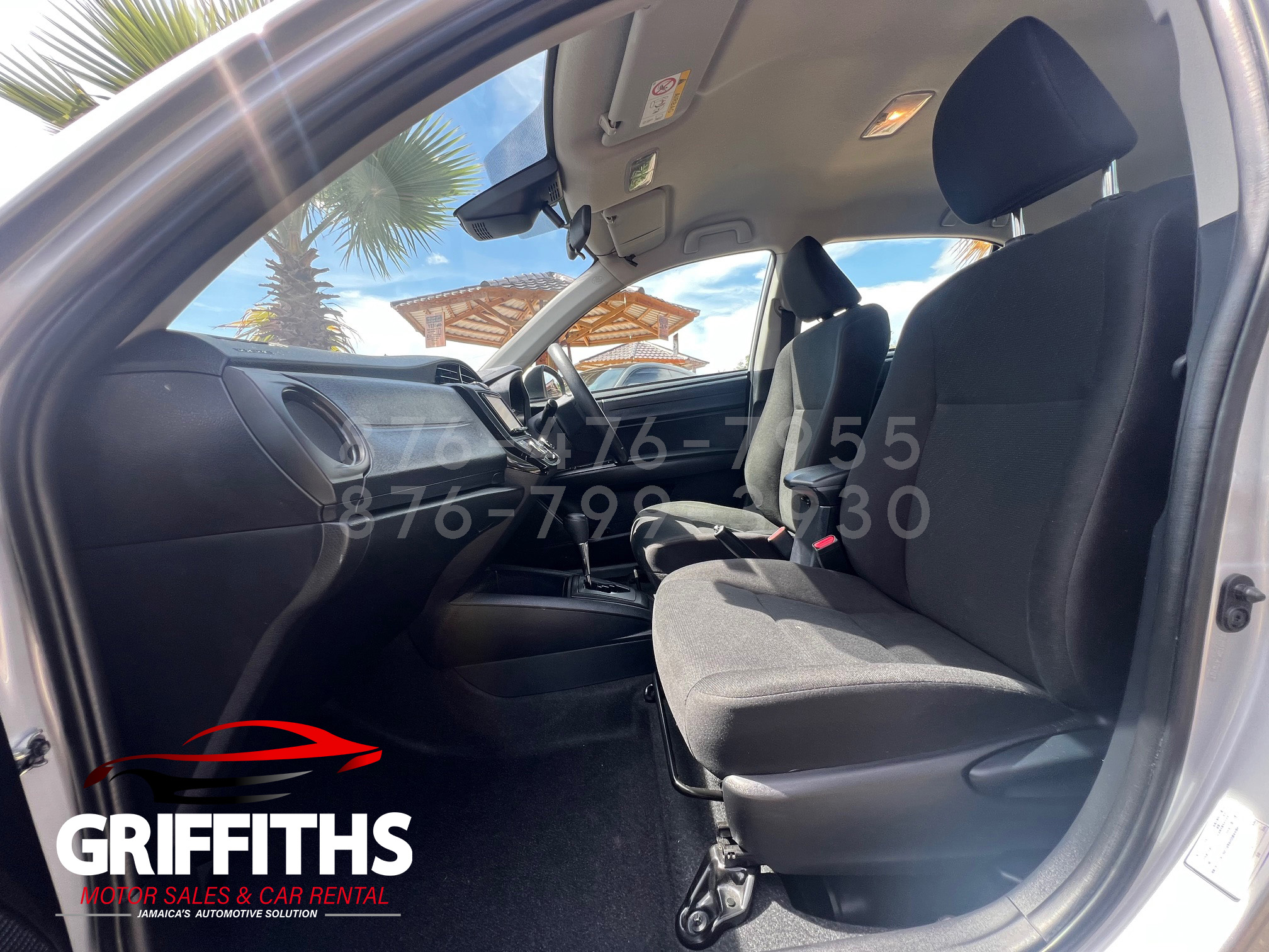 Vehicle Image 12